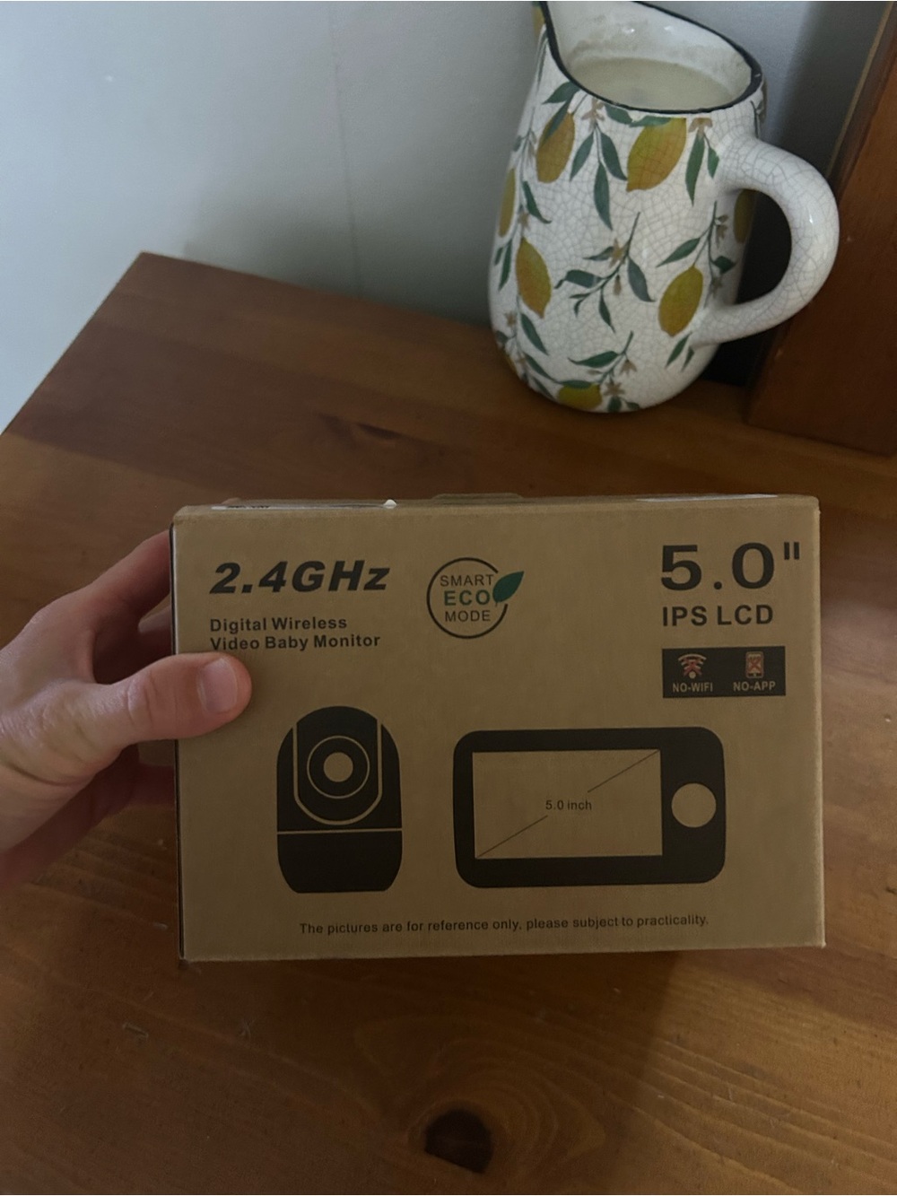 5.0" IPS LCD Digital Wireless Baby Monitor - Kraft Box